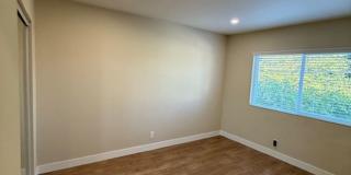 5826 5826 Gallery 30