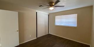 3 Bedroom Home in Phoenix with lots of character! Gallery 17