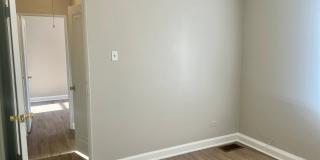 Charming 2 Bed Home Near Central Park Gallery 13