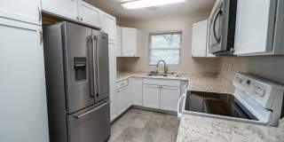 3BR/2BA Home Gallery 21