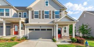 3 Bedroom Townhome in Peachtree City Gallery 1