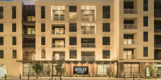 Huxley Scottsdale Gallery 35