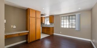 Move-In Ready 2BR in the Heart of Pasadena | In-Unit Washer & Dryer Gallery 7