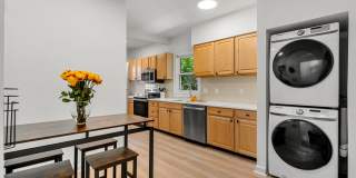 80 Patten St Gallery 7