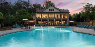 The Willows Ashley Park Gallery 1