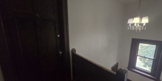2 Bedroom, 1 Bathroom in Historical Woodland Avenue building! Gallery 35
