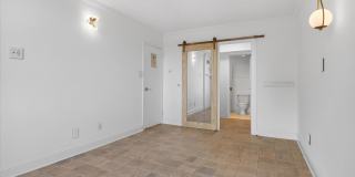 5225 POOKS HILL Road Gallery 15