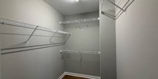233 N Irwin Avenue Gallery 17