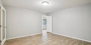 6106 VANCE JACKSON RD Gallery 16