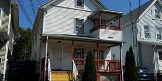 213 Spooner Ave Gallery 1