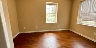 2 bed 1 bath home Gallery 5