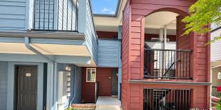 Very Nice 2 Bed 2 Bath condo Gallery 1