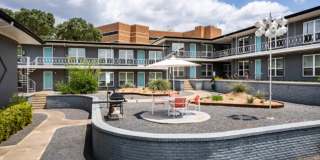 River Oaks Gallery 185