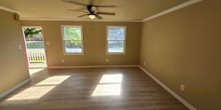 NEWLY REMODELED 3 bedroom house in Colonial Heights Gallery 12