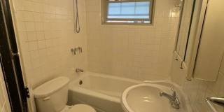 Wonderful First Floor Property! Gallery 13