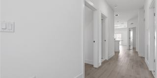 723 Ivan Avenue S Gallery 25