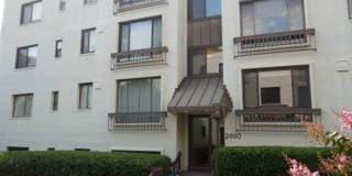 $1,995 / 2br - 750ft2 - Glover Park 2 Bedroom 1 Bath Central Air, Nice Kitchen + two car pkg! (2610 Tunlaw Road NW #1 Washington, DC) Gallery 1