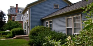 Skidmore Apartments Gallery 37