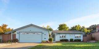25 Hillswood Drive Gallery 1