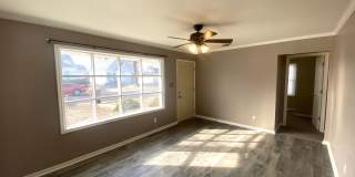 2 Bedroom, 1 Bath Home Available in Peoria IL! Gallery 3