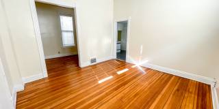 Quaint 2 Bedroom Home Gallery 4