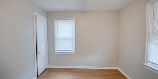 2208 Fremont Street Gallery 7