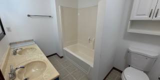 1702 Pine Tree Dr. Gallery 16