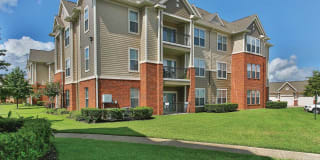 Advenir at Wynstone Gallery 9