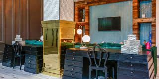 Ridley on Main Gallery 26