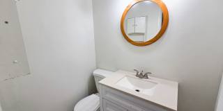 Fantastic 4 bedroom, 2 full bath, 2 half bath home in Close in Silver Spring! Gallery 29