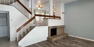Spacious 2 Bedroom 2-1/2 Bathroom Townhome with 2-car garage in La Jolla near UCSD Gallery 3