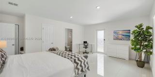 1924 SW 20th St Gallery 25