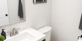 5146 E OAK Street Gallery 9