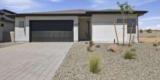 5170 N Jeffers Avenue Gallery 1