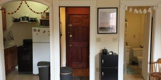 Good sized studio for 9/1 in a hot location! Gallery 10