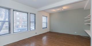 727 West Cornelia Gallery 2