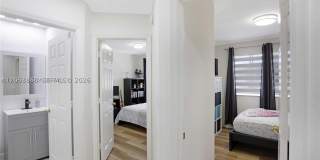 5701 NW 114th Ct Gallery 12