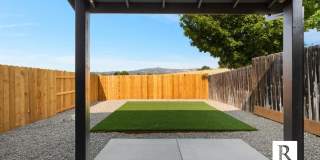 Gorgeous! Brand New 3 Bedroom Townhome in Eagle Point Gallery 15