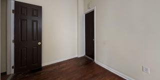 Spacious 4BR Germantown Home with Huge Enclosed Yard Gallery 13