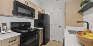 Madden's Pointe Gallery 5