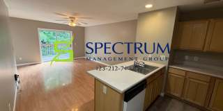 2 Bedroom 1.5 Bath duplex with basement garage. Gallery 13