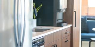 1150 Griswold Street Gallery 8