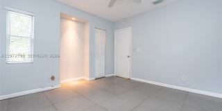 330 NE 86 St Gallery 12