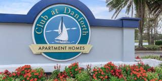 The Club At Danforth Gallery 34