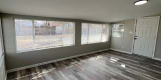 3 Bedroom Beautifully updated Ranch Gallery 15