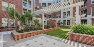 The Alexa Luxury Apartments I & II Gallery 22