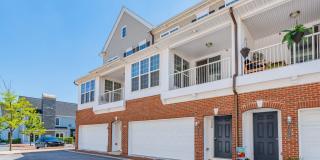1332 SAXTON Way Gallery 1