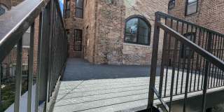 2150 W Monroe Street Gallery 103