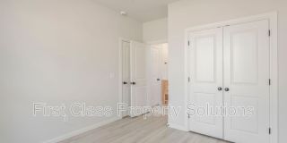 728 Harbor Town Dr Gallery 12