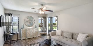 Verandahs at Hunt Club Gallery 43